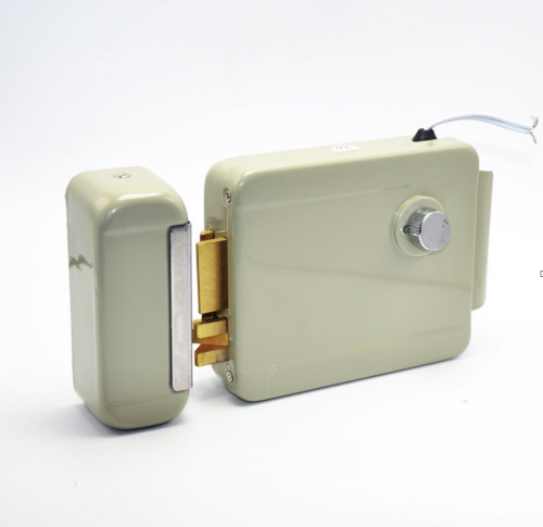 RM200 - elektromechanický zámek